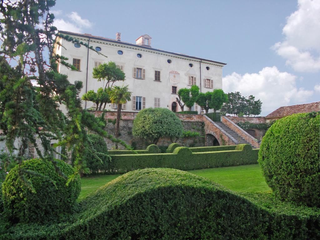 Bed and Breakfast Castello Di Coazzolo Нейве Экстерьер фото