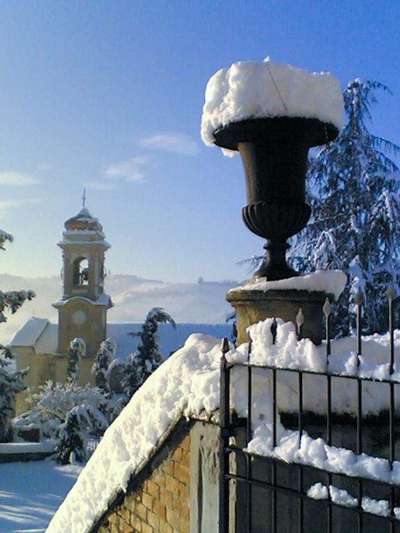 Bed and Breakfast Castello Di Coazzolo Нейве Экстерьер фото