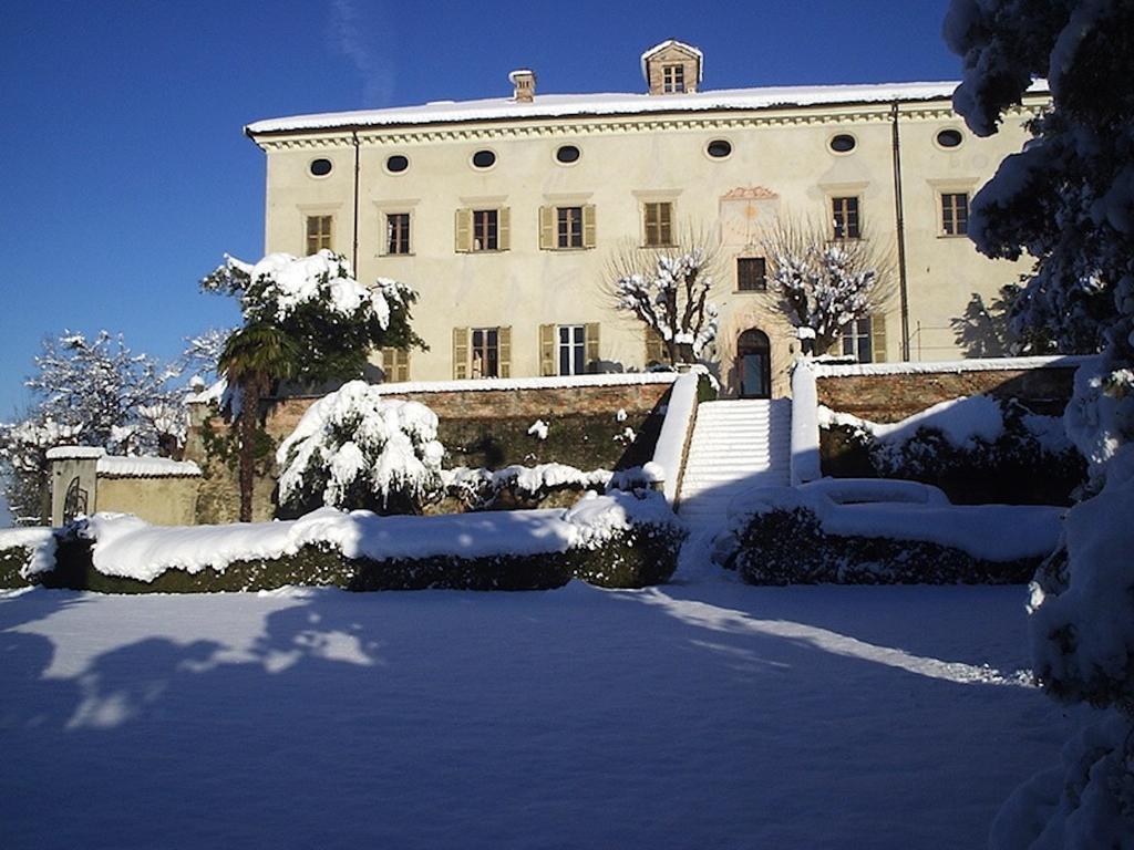 Bed and Breakfast Castello Di Coazzolo Нейве Экстерьер фото